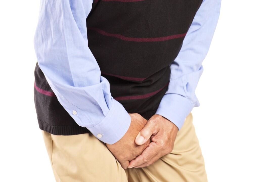 Mannen met congestieve prostatitis hebben last van pijnlijke of scherpe pijn in de liesstreek