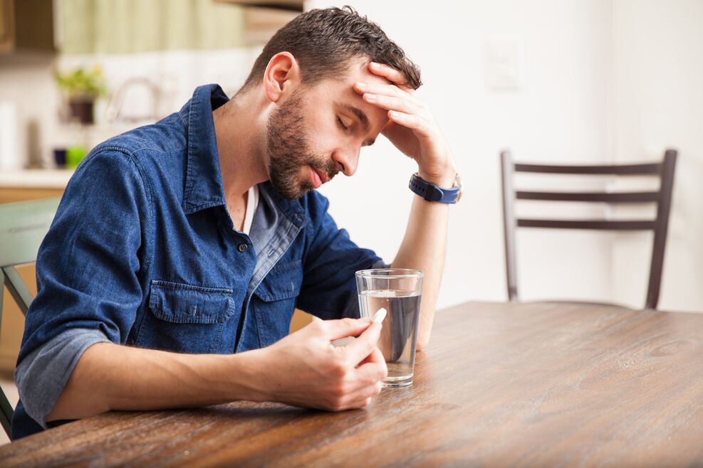 Anti -inflammatoire en niet -steroïde geneesmiddelen voor de behandeling van prostatitis bij een man